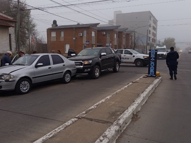 Tres veh�culos protagonizaron un choque en cadena